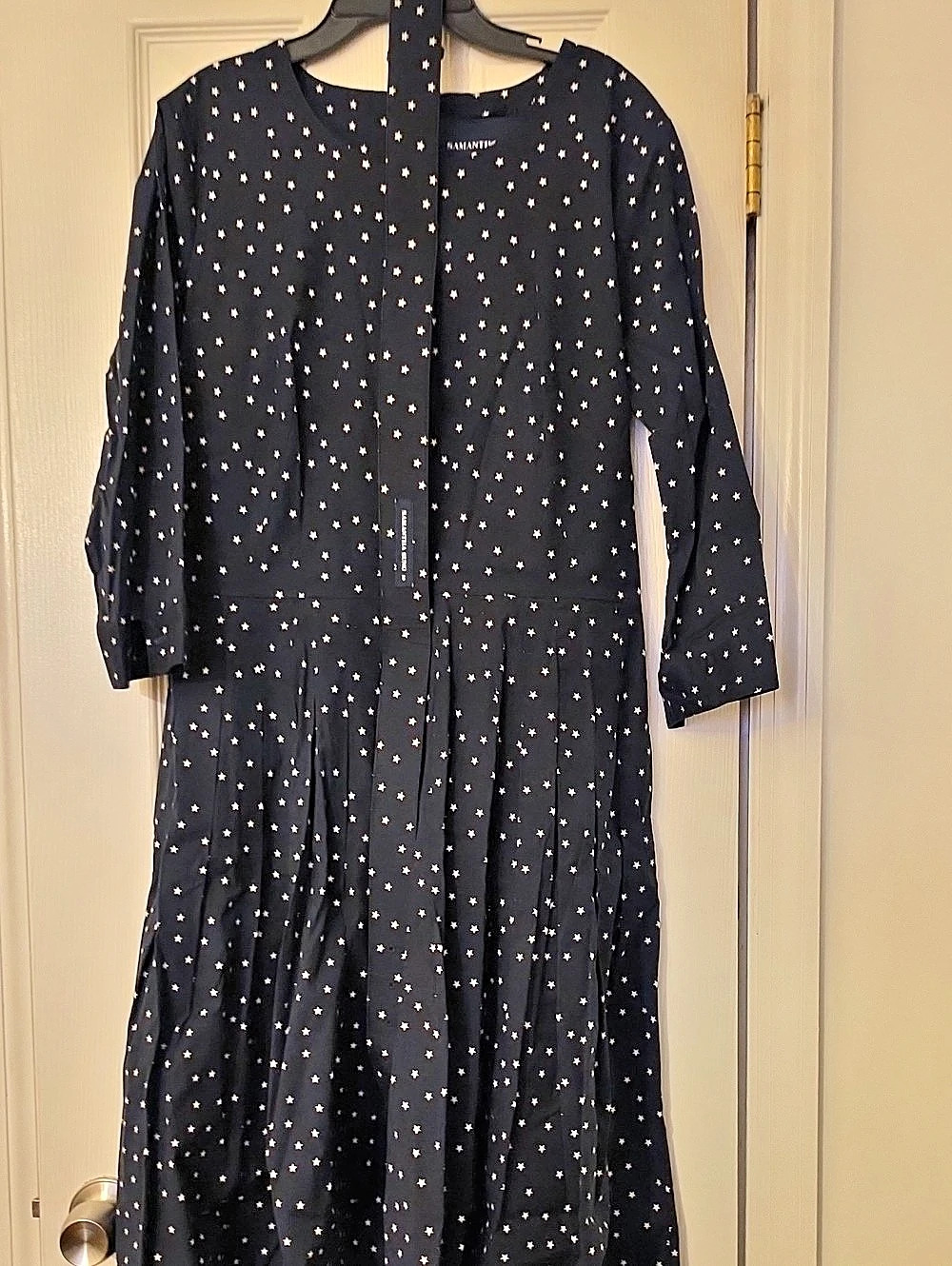 Samantha Sung Star Print Long Sleeve Maxi Dress